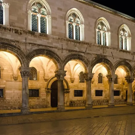 Teo Dubrovnik
